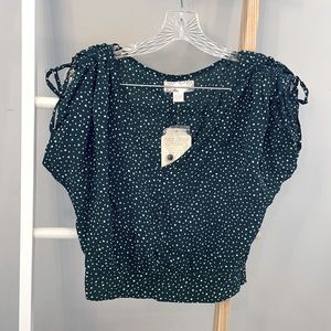 Band of Gypsies cropped top w/ ruched sleeves M